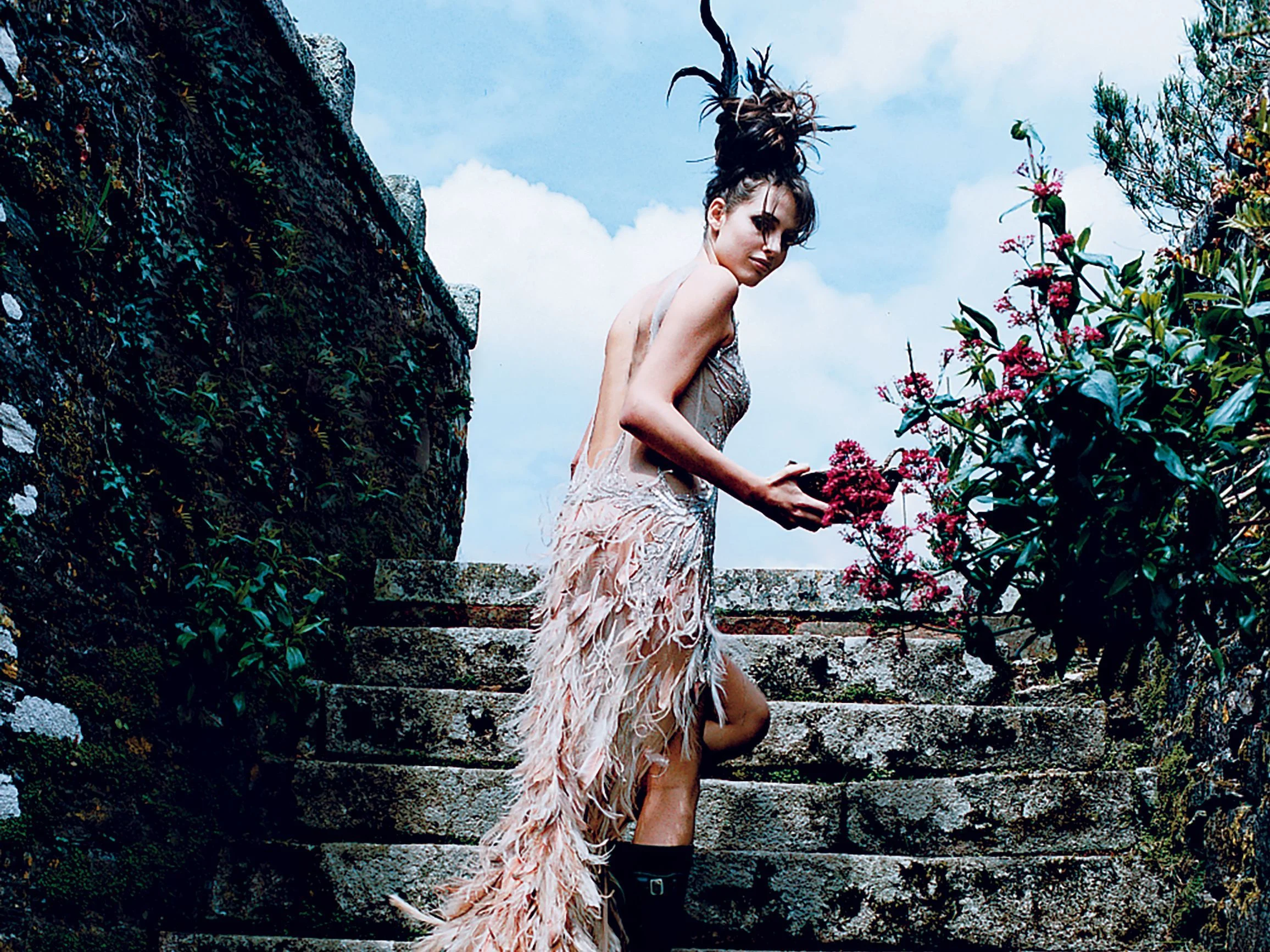 Discover Dolce Vita Hub: The New Vintage Fashion Haven in Paris