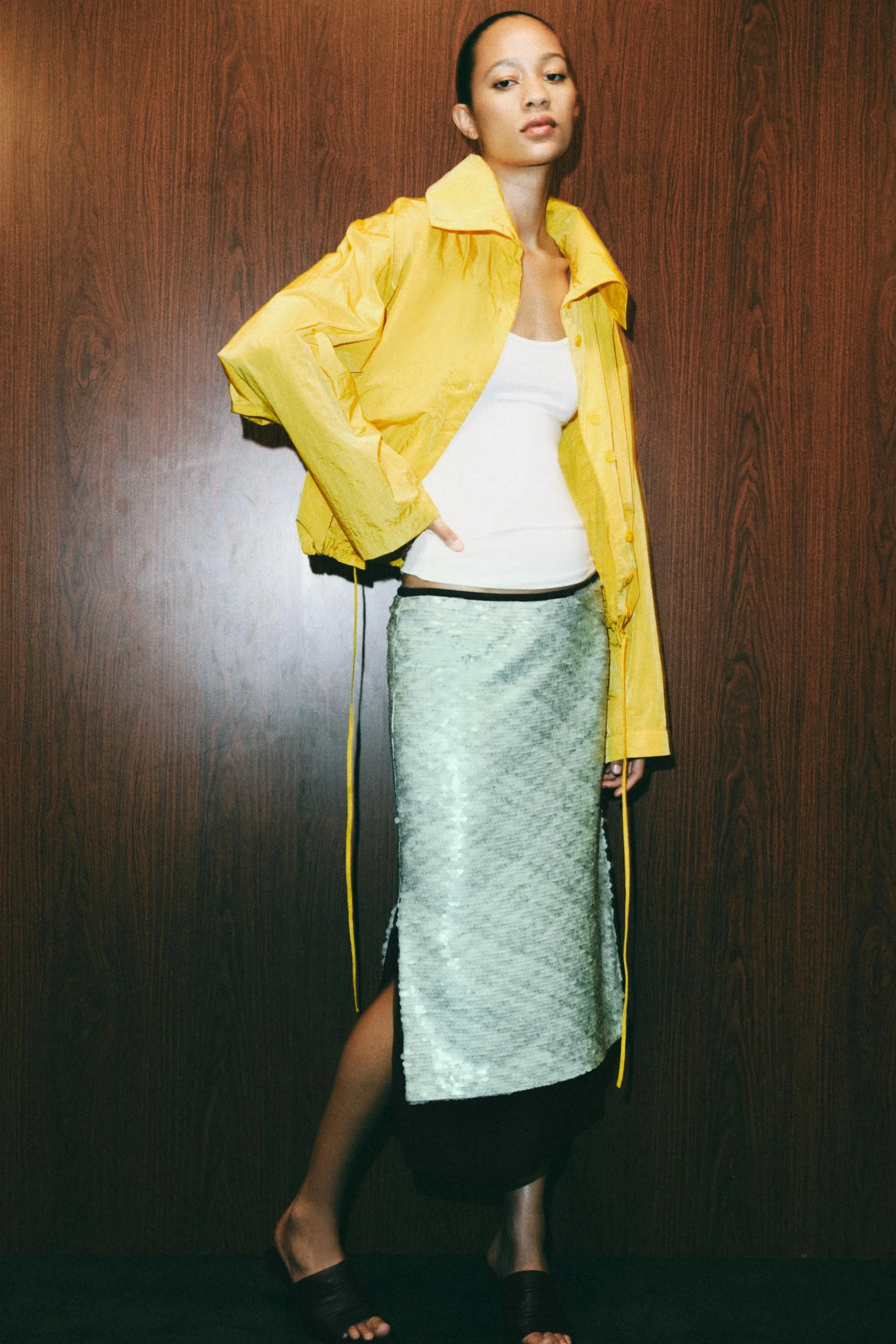 Zara Unveils Versatile Collection Perfect for Transitional Dressing
