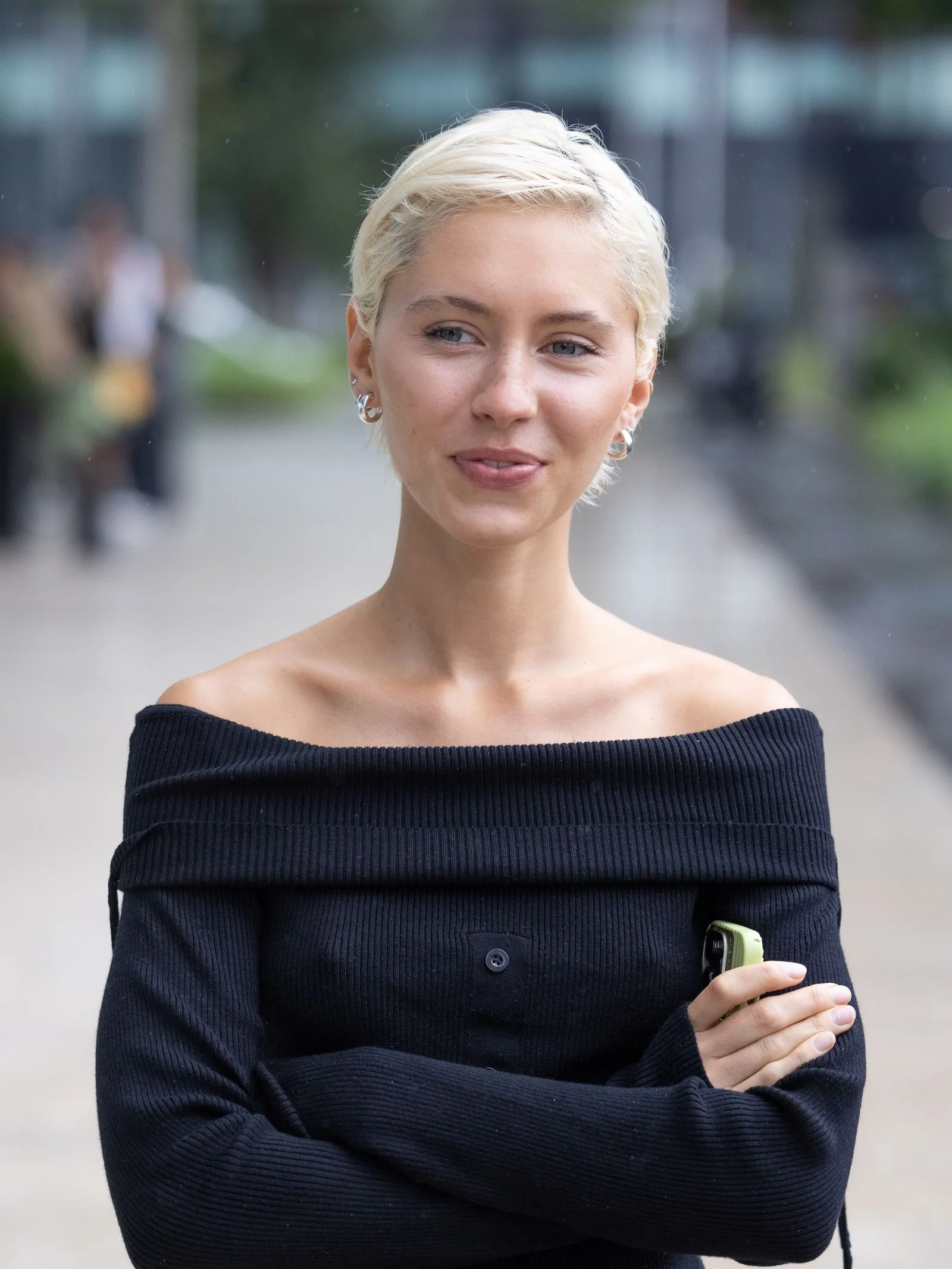 41 Celebrity Pixie Cut Styles To Inspire a New Look As Seen on Celebrities